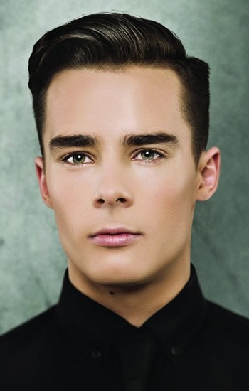 ทรงผมรับปริญญา ผู้ชาย