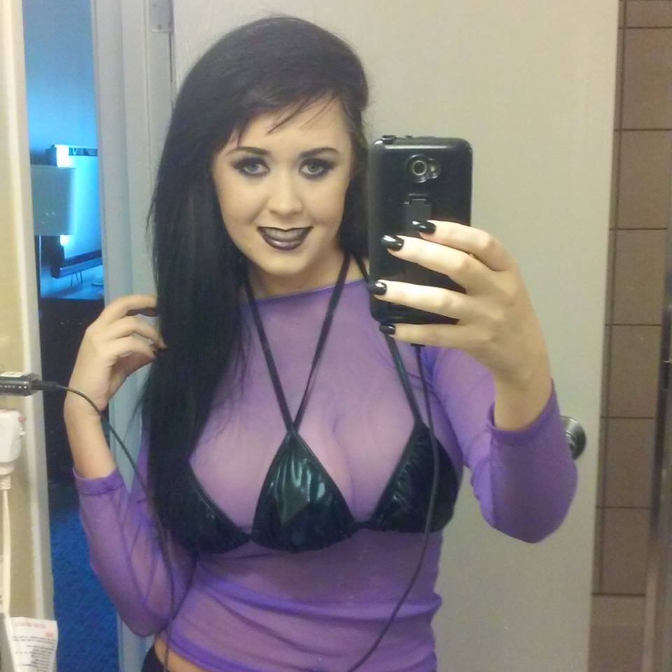 จัสมิน ไทรเดวิล