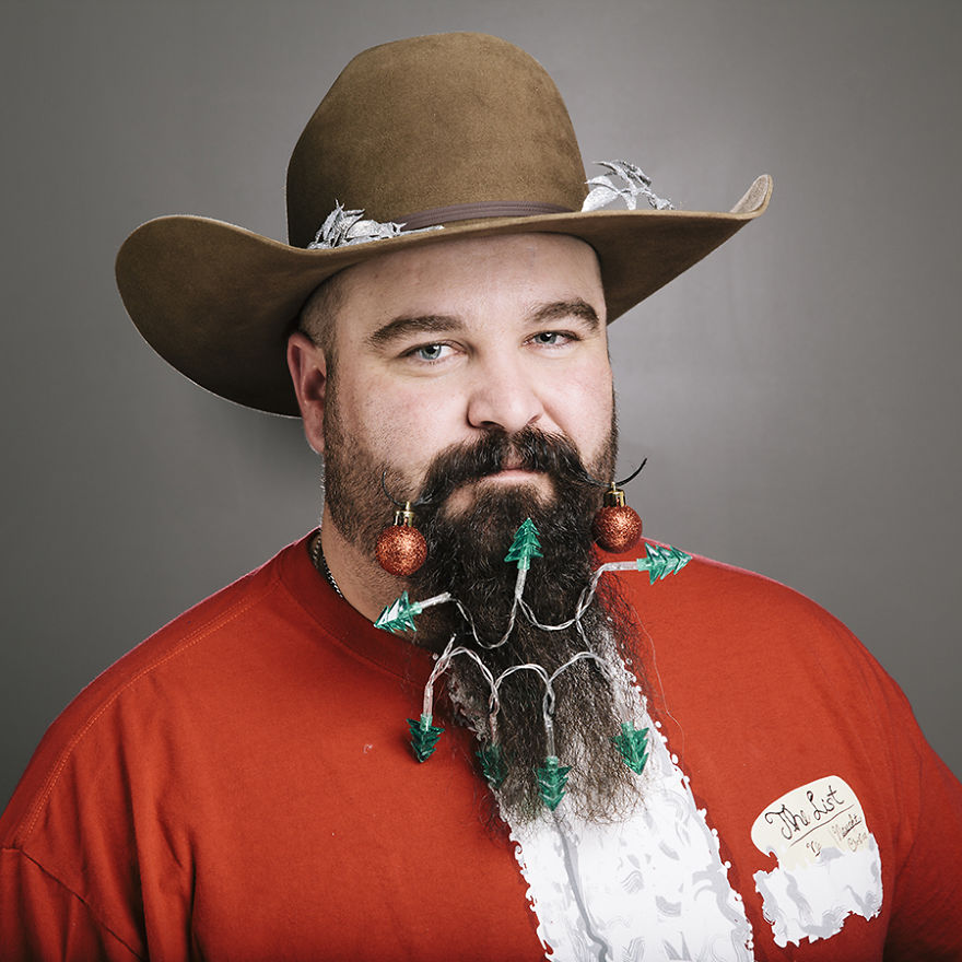 แต่งเคราคริสมาสต์