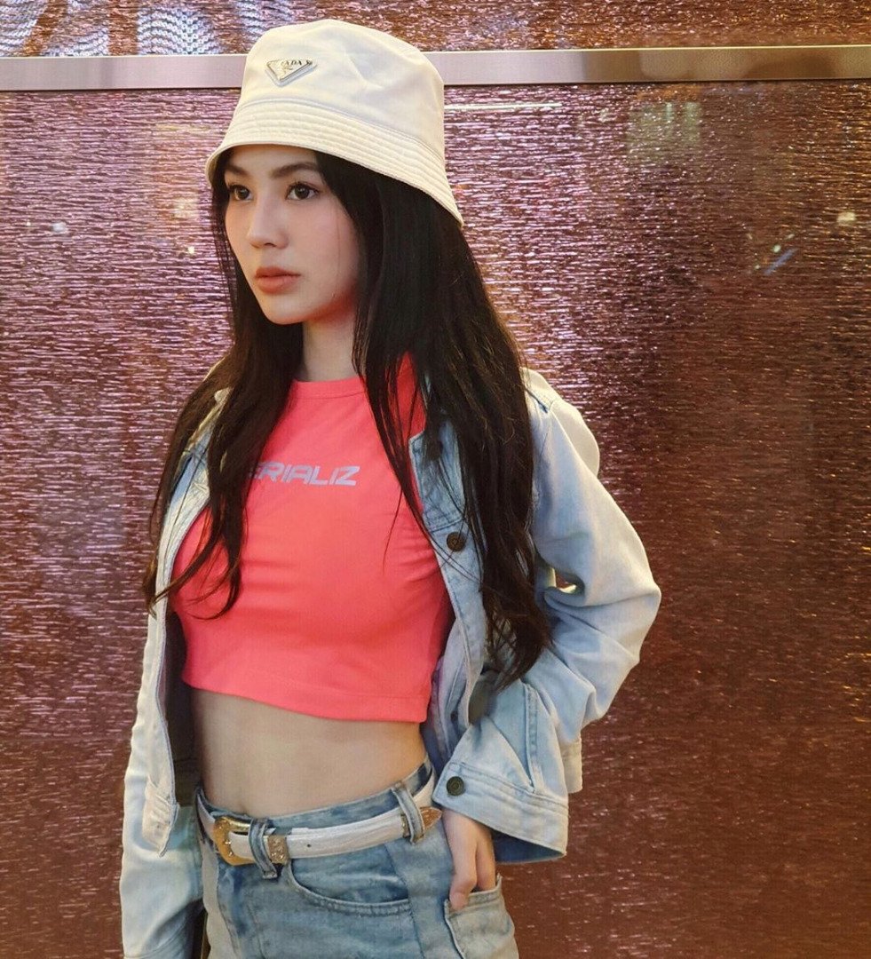 แน๊ตตี้ นาตาชา จุลานนท์ 