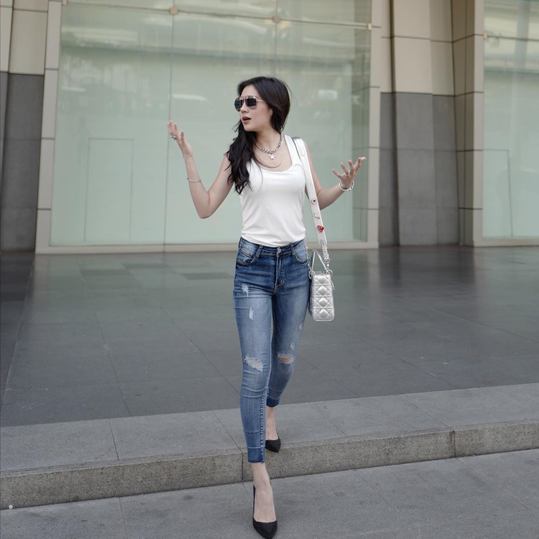 แน๊ตตี้ นาตาชา จุลานนท์ 