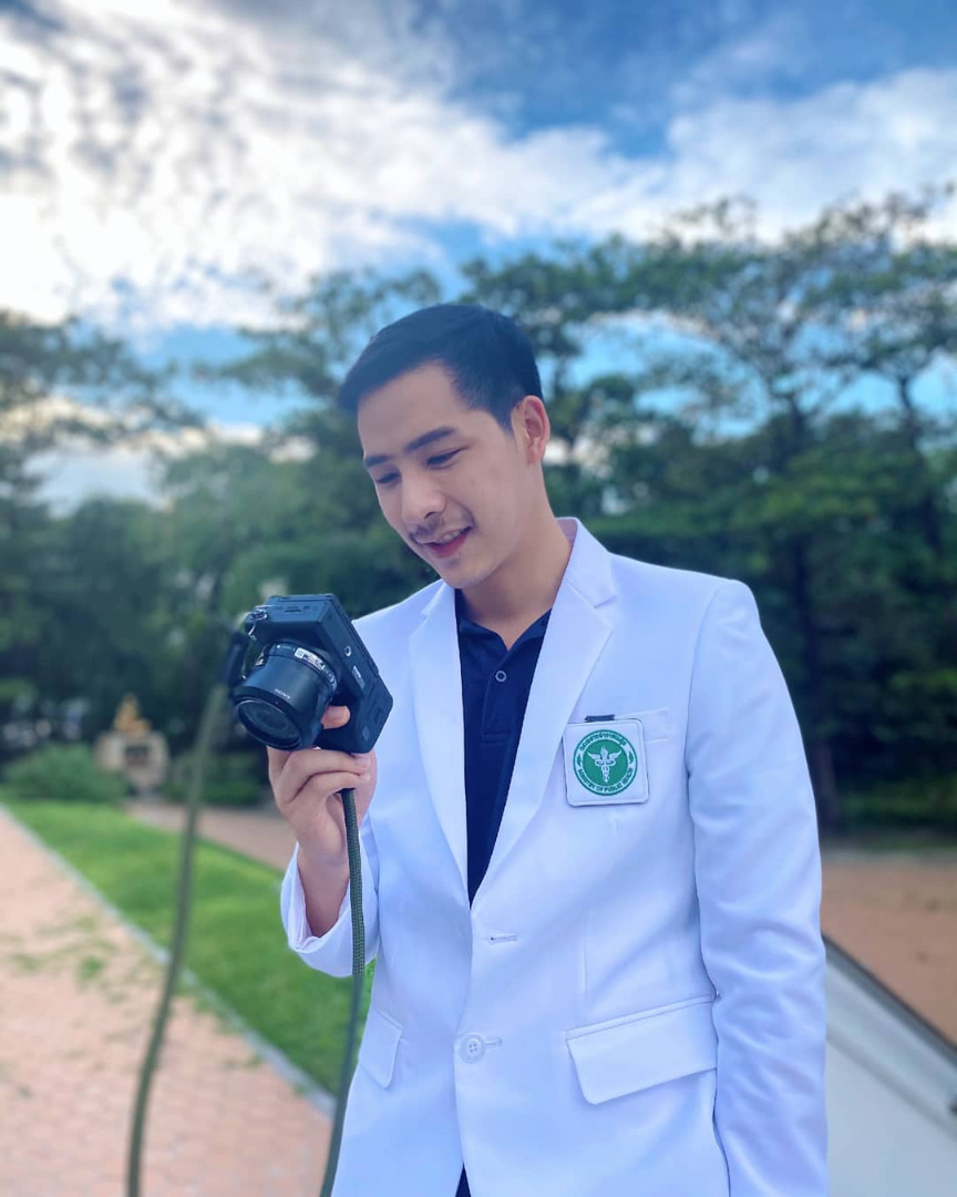  โอ๊ต สุเมธี 