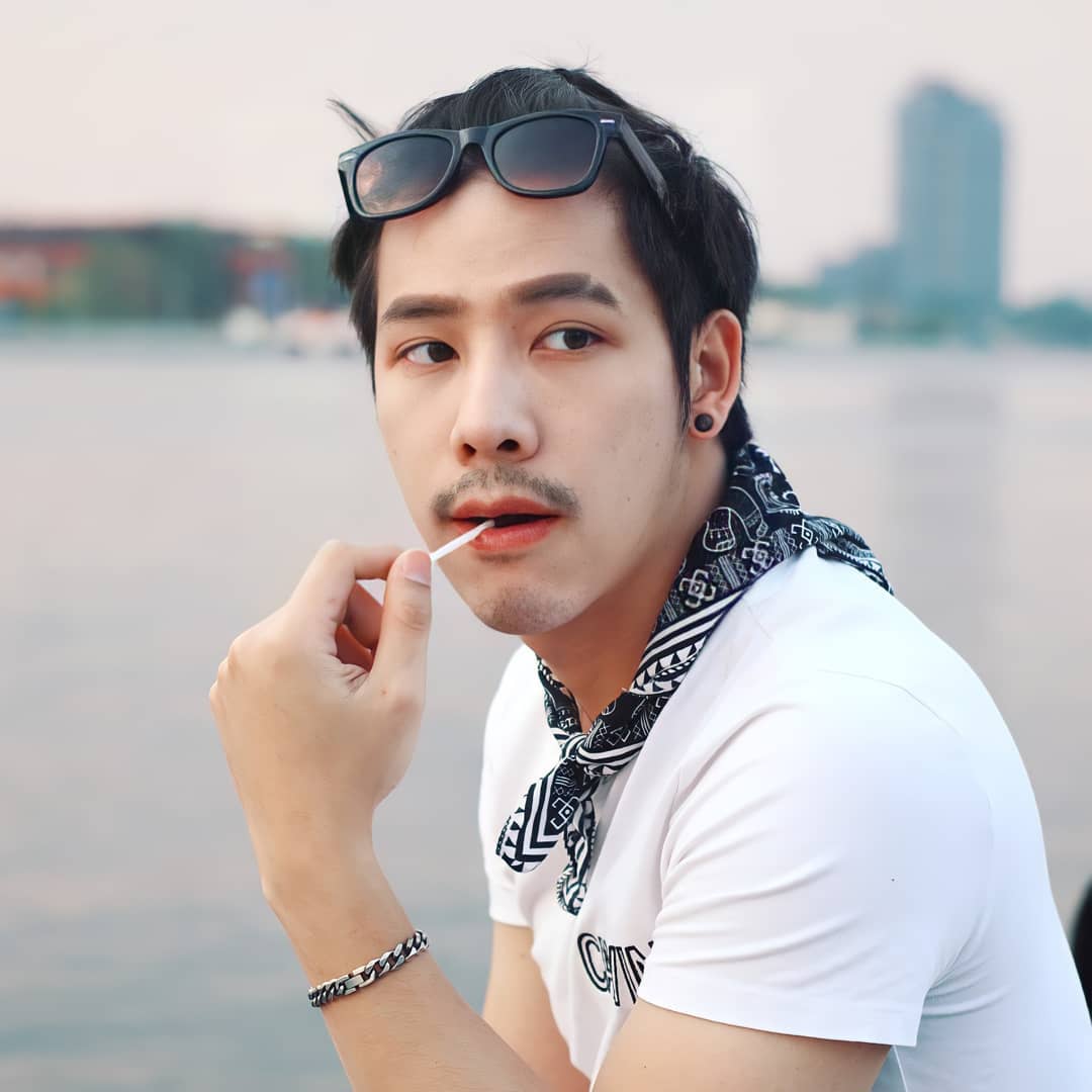  โอ๊ต สุเมธี 