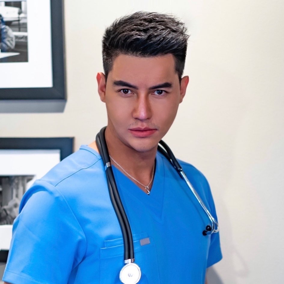 แจ็ค ไททัส