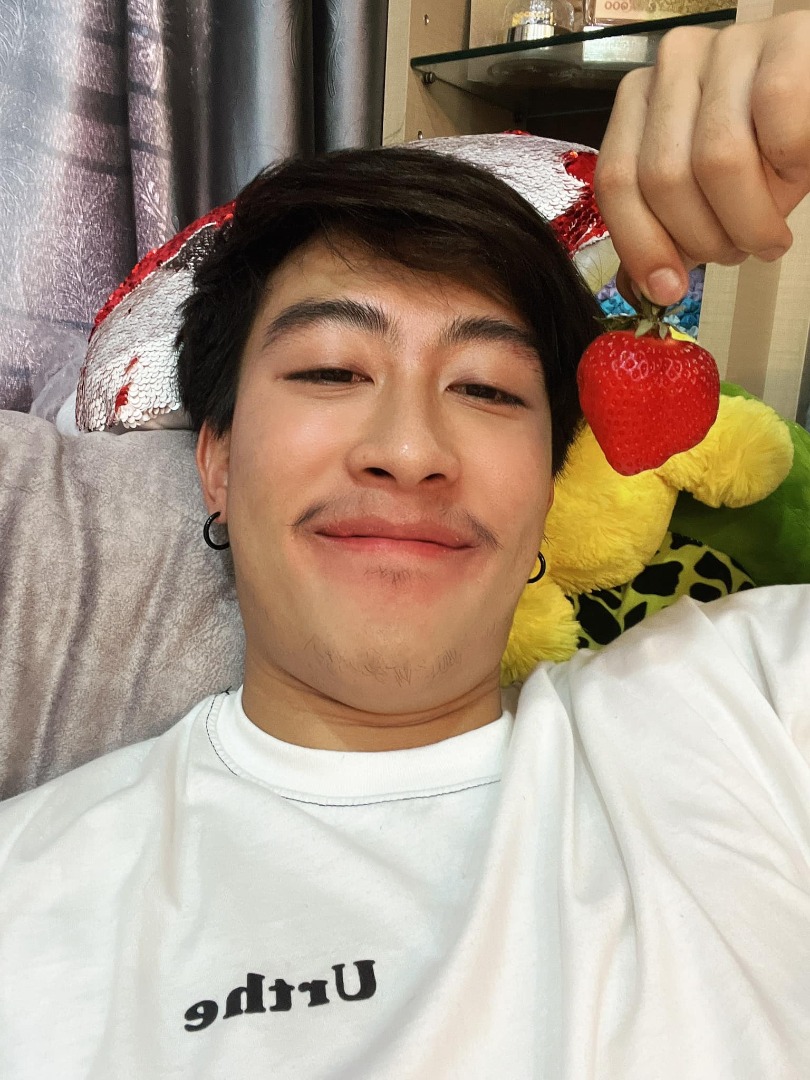 นุ๊ก ธนดล