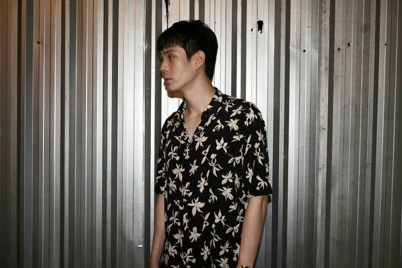 เสื้อลายดอก