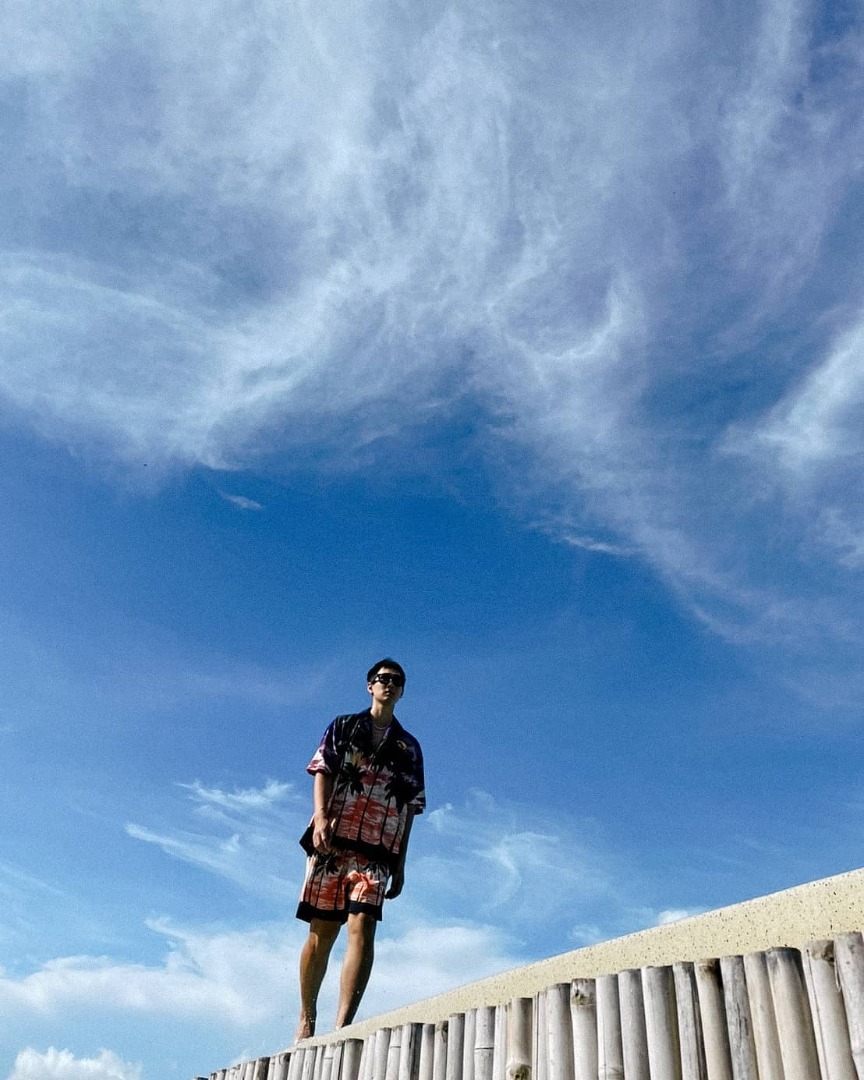 เสื้อลายดอก