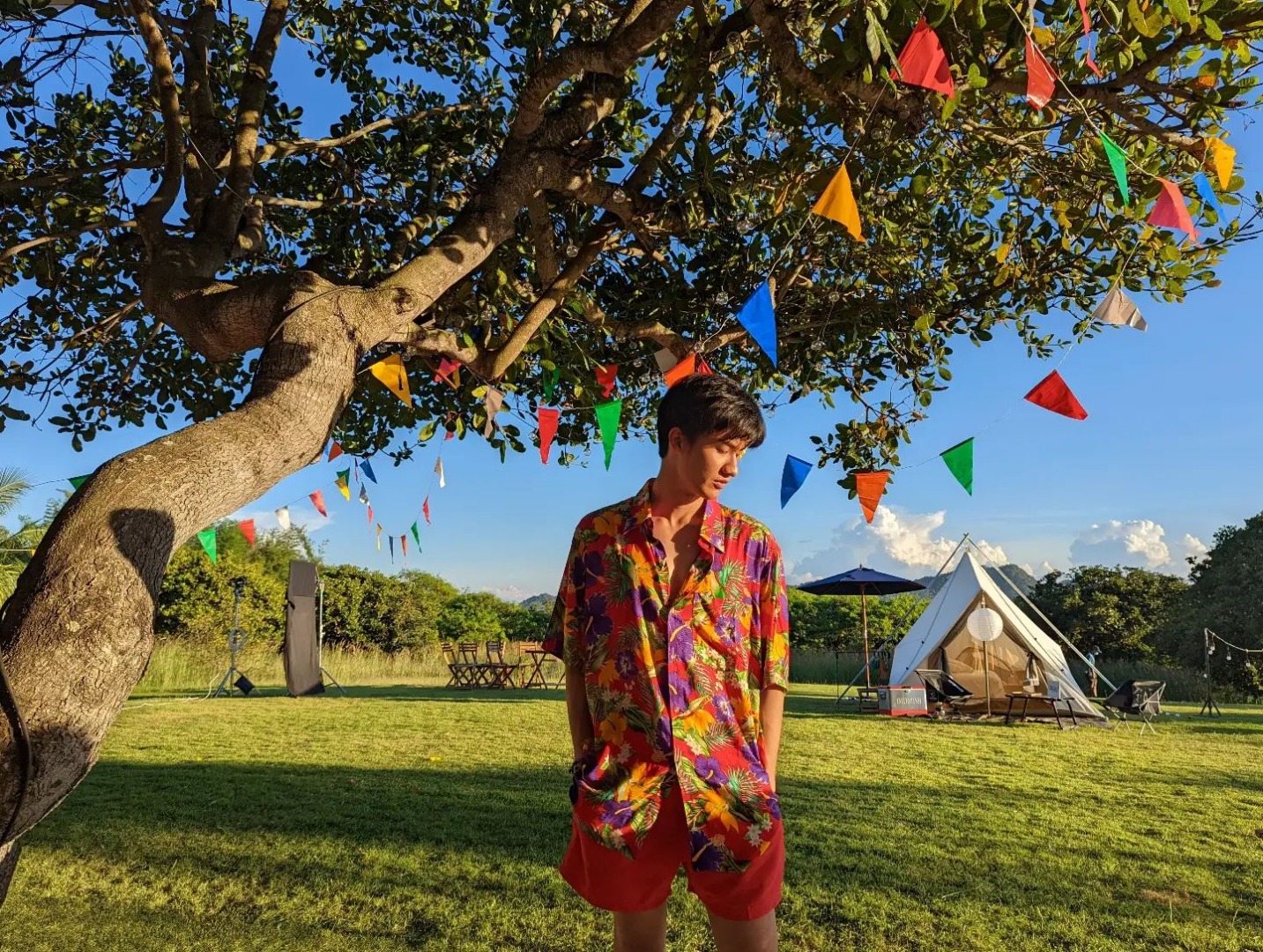 เสื้อลายดอก