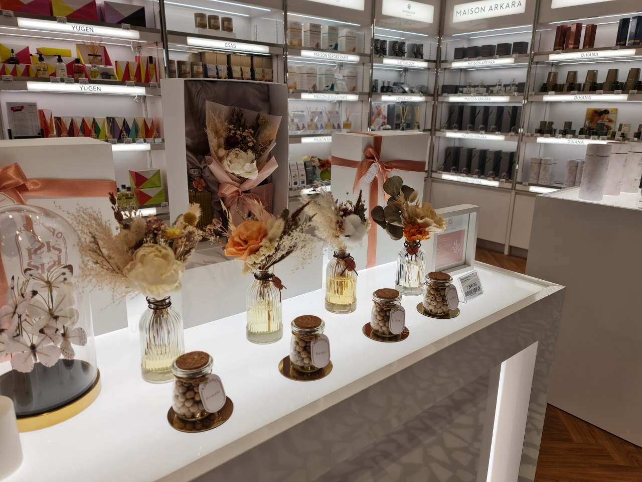 FIRSTER Flagship Store