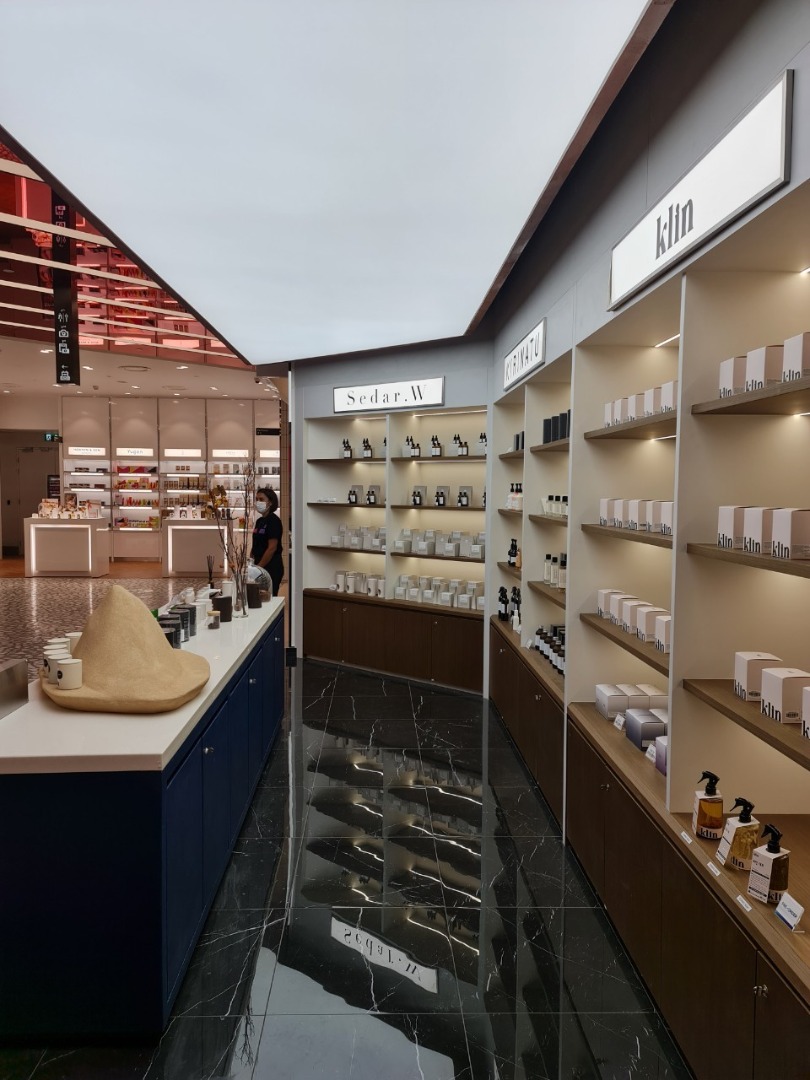 FIRSTER Flagship Store