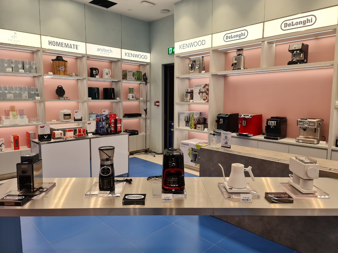 FIRSTER Flagship Store