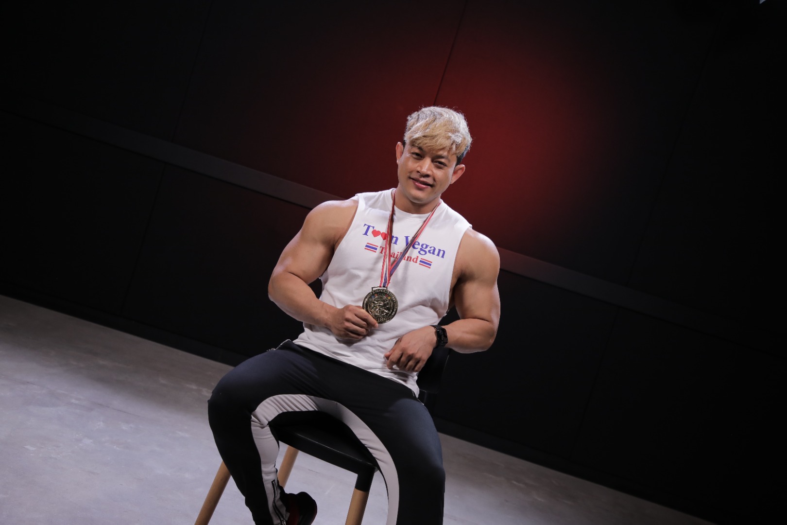 ตูน ประกาศิต 