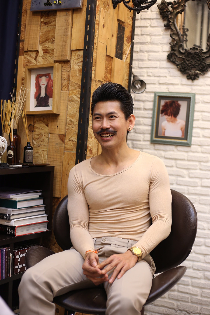 ต้น The Lounge