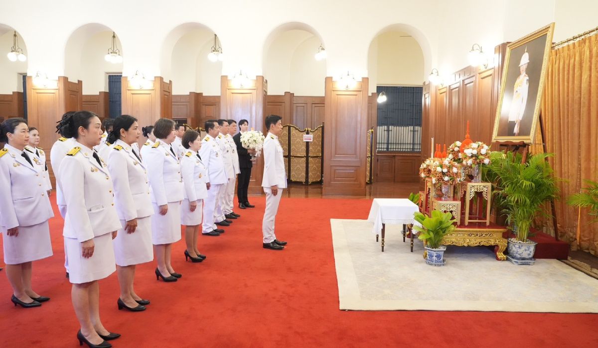 ธอส. ถวายสักการะเบื้องหน้าพระรูป-ลงนามถวายความอาลัย สมเด็จพระเจ้าลูกเธอ เจ้าฟ้าพัชรกิติยาภาฯ