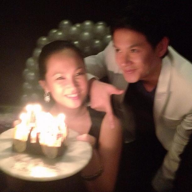 จอย วราลักษณ์