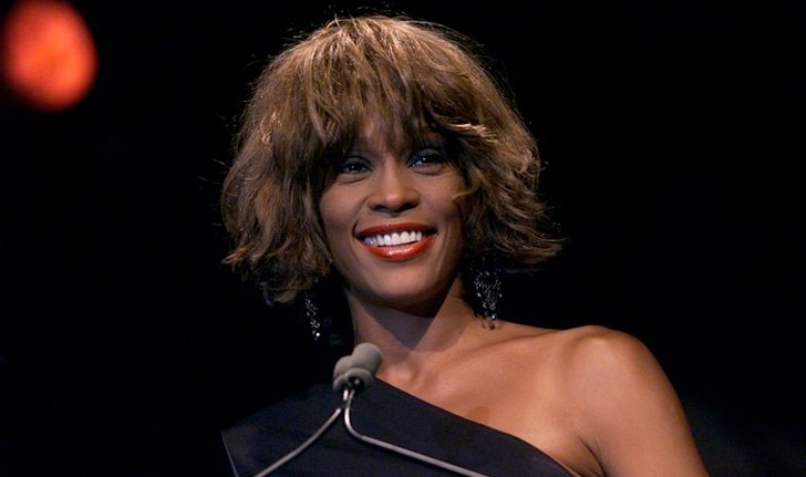 "Whitney" สารคดีนักร้องผู้ล่วงลับ Whitney Houston กับคำถามยากๆ ที่สามีเก่าของเธอต้องตอบ