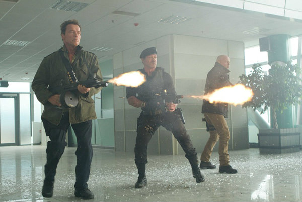 โคตรคน ทีมเอ็กซ์เพนเดเบิ้ล the expendables 2