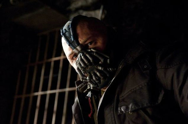 the dark knight rises แบทแมน อัศวินรัตติกาลผงาด - เรื่องย่อ