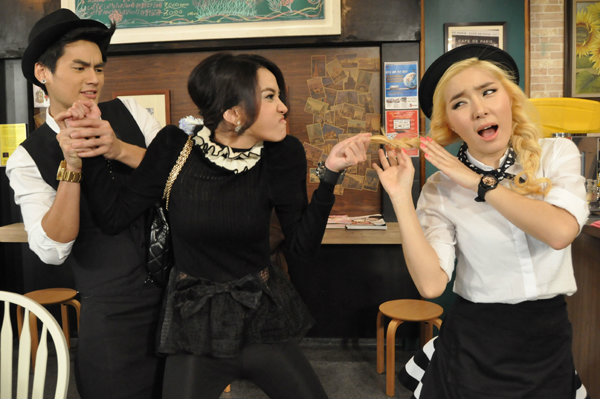 สนิท จียอน เกินเหตุแฟนเก่า ฮั่น ขี้หึงตามราวี