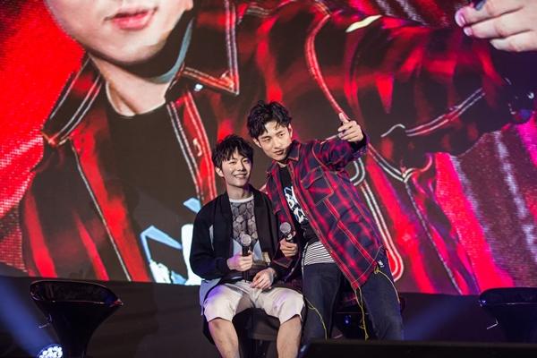 ลีโอ ลูคัส มีตติ้ง