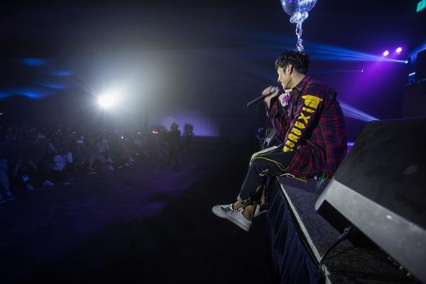 ลีโอ ลูคัส มีตติ้ง