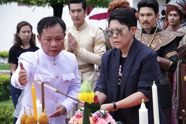 หนึ่งด้าวฟ้าเดียว