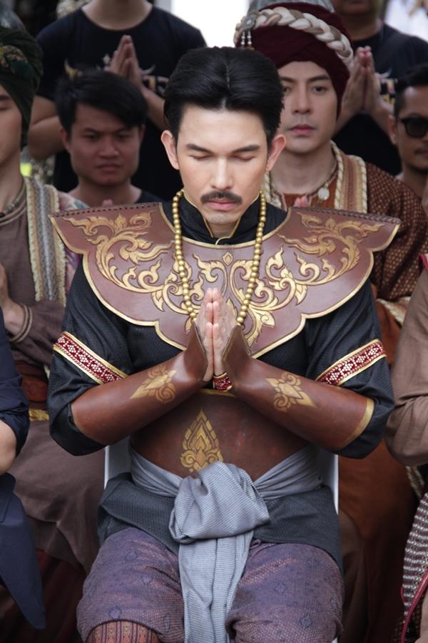 หนึ่งด้าวฟ้าเดียว