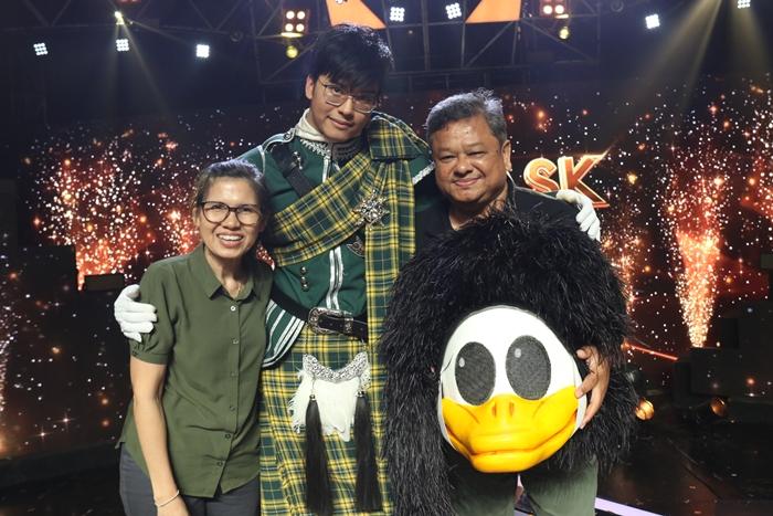  หน้ากากเป็ดน้อย