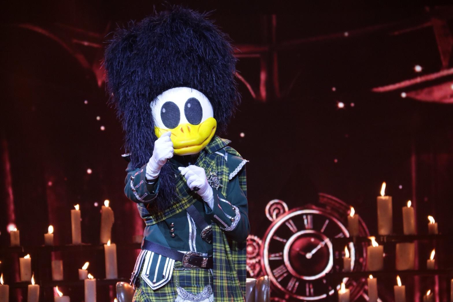  หน้ากากเป็ดน้อย