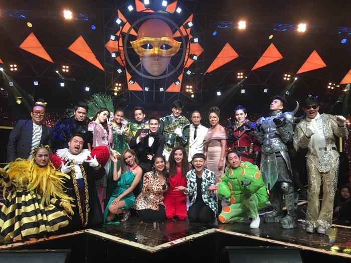  หน้ากากเป็ดน้อย