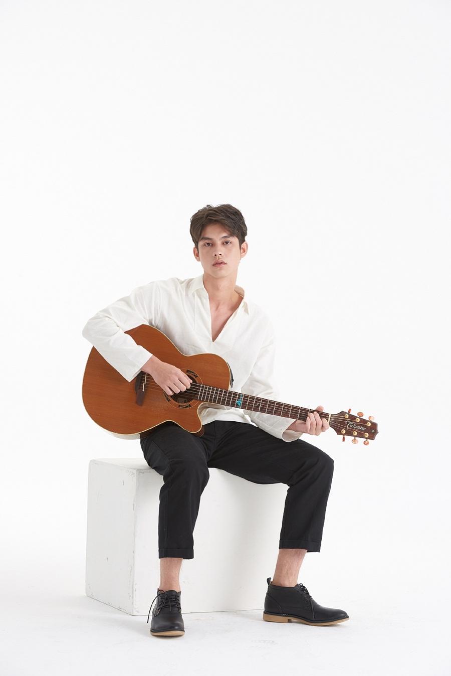  ไบร์ท วชิรวิชญ์