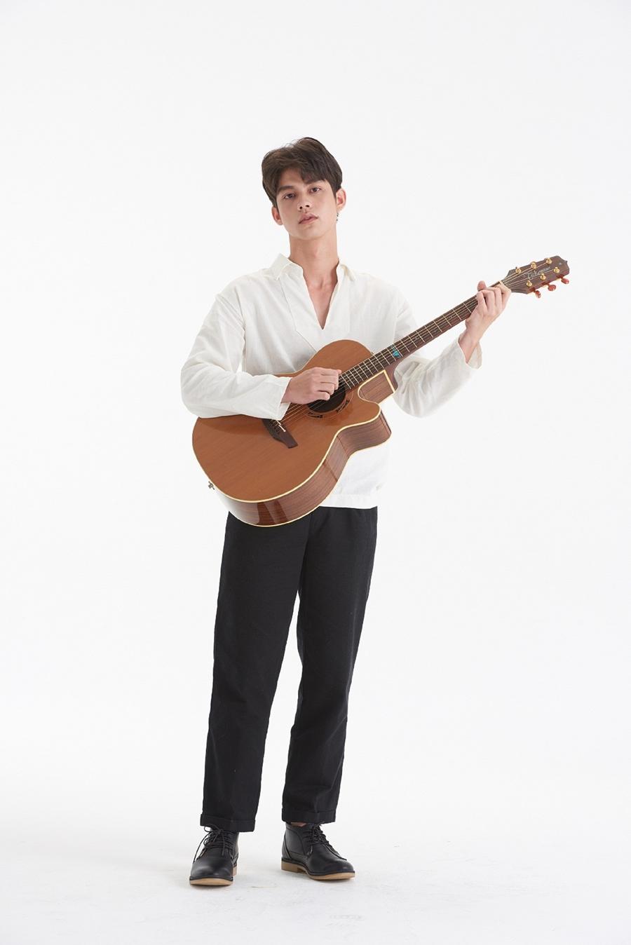  ไบร์ท วชิรวิชญ์