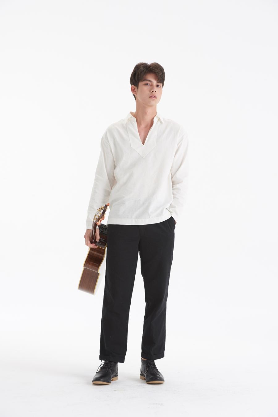  ไบร์ท วชิรวิชญ์