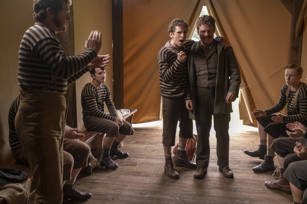 “The English Game” ชวนดูต้นกำเนิดของเกมฟุตบอล