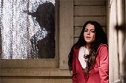 ลินเซต์ โลฮาน  เลิฟซีนเร่าร้อน  ครั้งแรกกับการเปลื้องผ้าบนแผ่นฟิล์ม