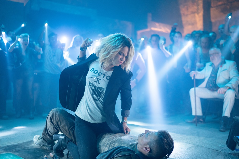 Jolt สวยแรงสูง