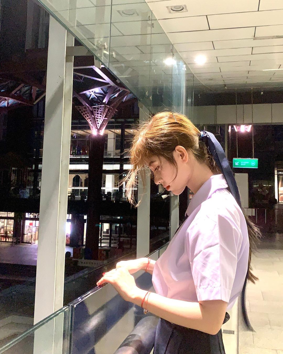 จวีจิ้งอี ชุดนักเรียนไทย