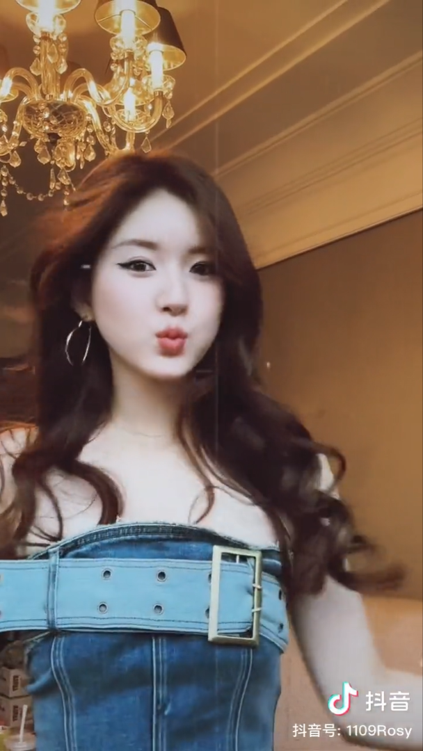 จ้าวลู่ซือ เต้น มองนานๆ