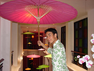 ดอม พาเที่ยว ย่านไชน่าทาวน์ พร้อมเบื้องหลัง Superman Returns