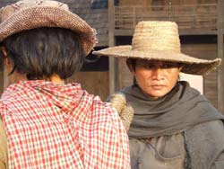 ฅนไฟบิน: แอ็คชั่นอนุรักษ์ความเป็นไทยอีสาน