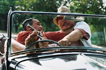 โหน่งเท่งซิ่งรถโบราณราคา 2ล้าน