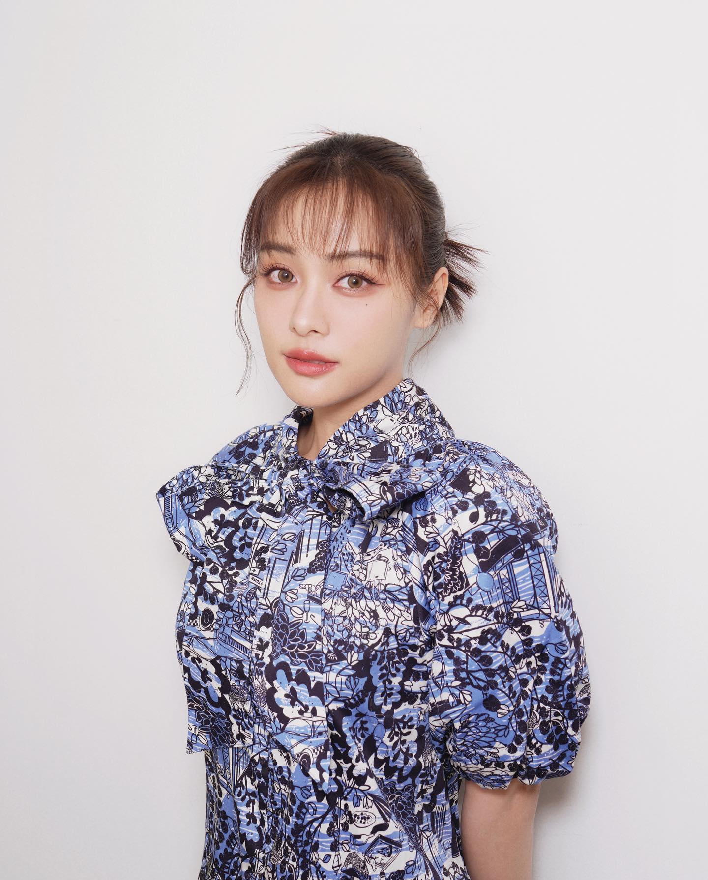 ประวัติ อุ้ม อิษยา หนูพุก ใจพิสุทธิ์ 