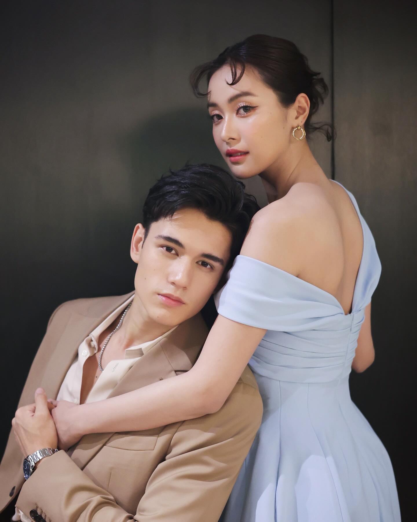 ประวัติ อุ้ม อิษยา หนูพุก ใจพิสุทธิ์ 