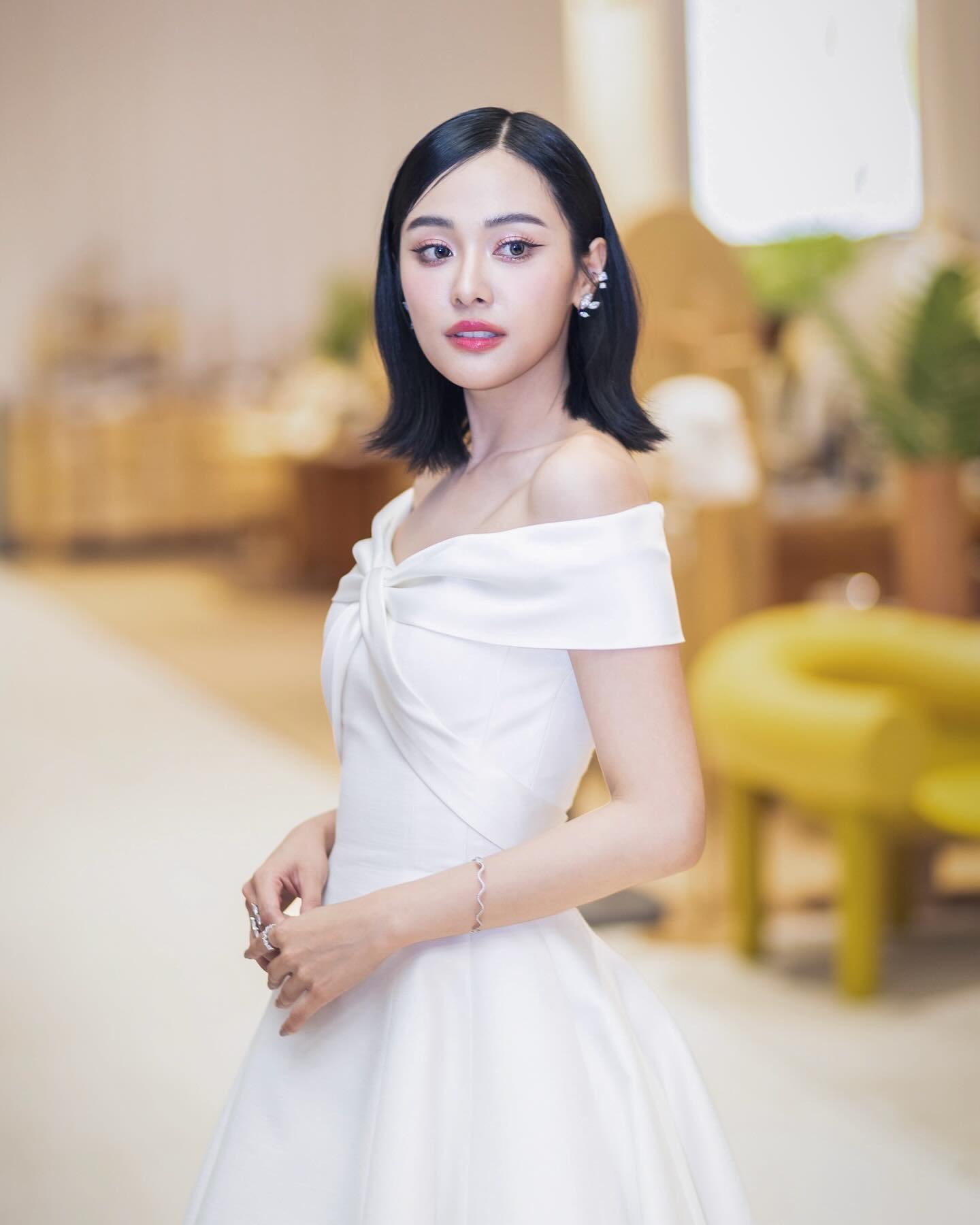 ประวัติ อุ้ม อิษยา หนูพุก ใจพิสุทธิ์ 