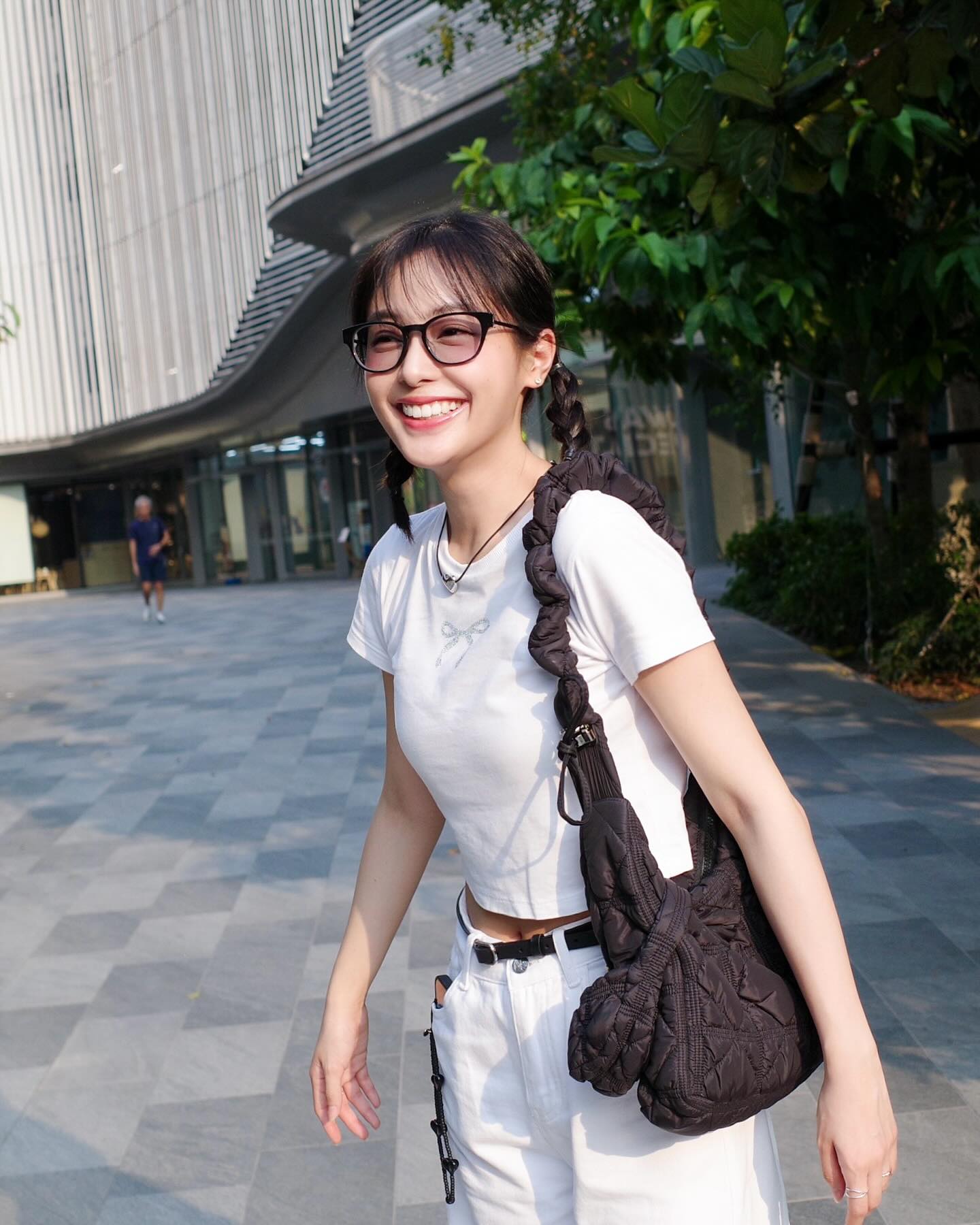 ประวัติ อุ้ม อิษยา หนูพุก ใจพิสุทธิ์ 