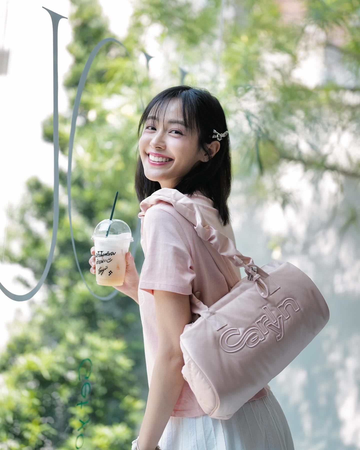 ประวัติ อุ้ม อิษยา หนูพุก ใจพิสุทธิ์ 