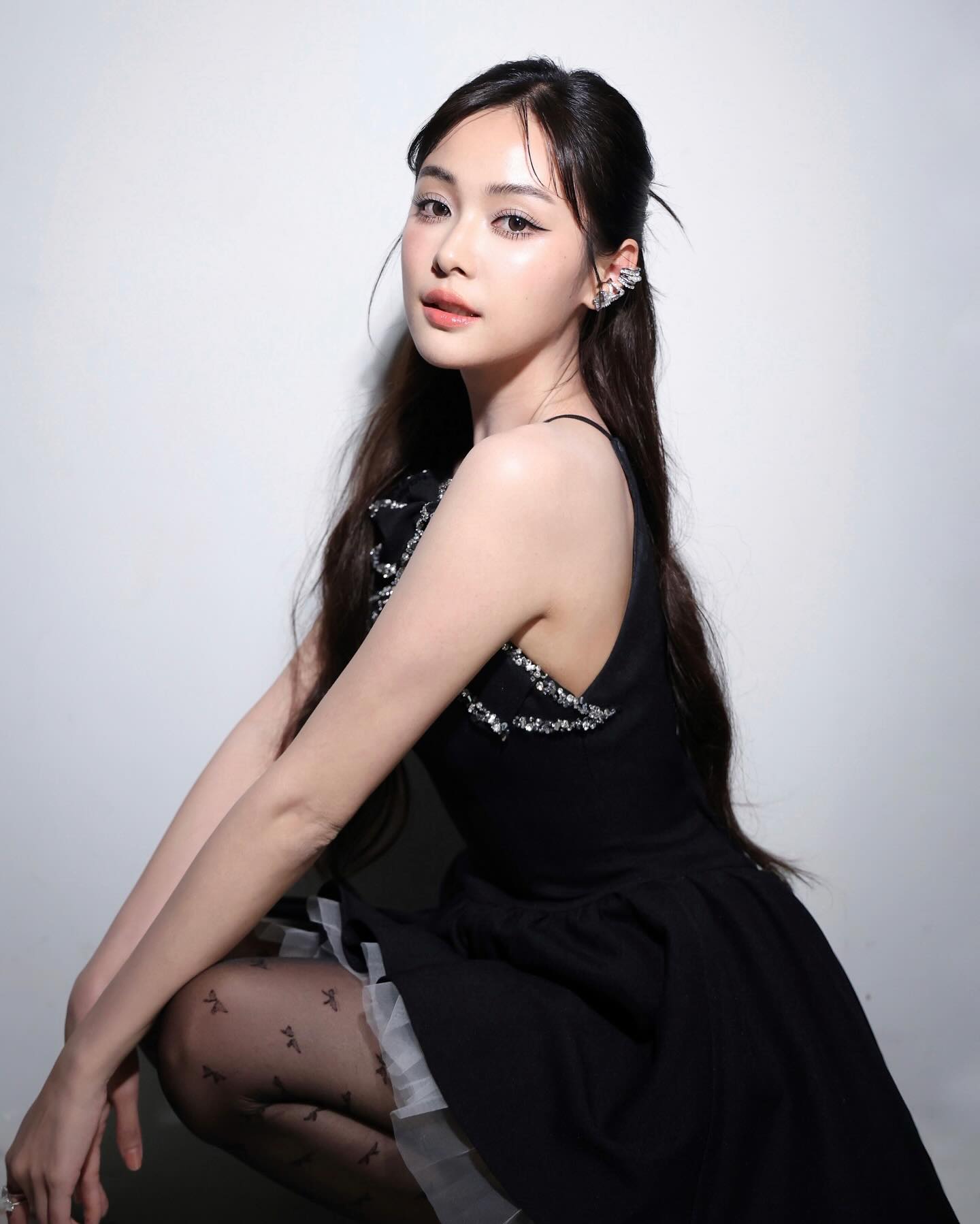 ประวัติ อุ้ม อิษยา หนูพุก ใจพิสุทธิ์ 