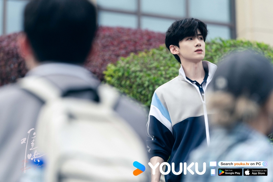 เรื่องย่อซีรีส์จีน วันนี้ วันไหน ยังไงก็เธอ  First Frost