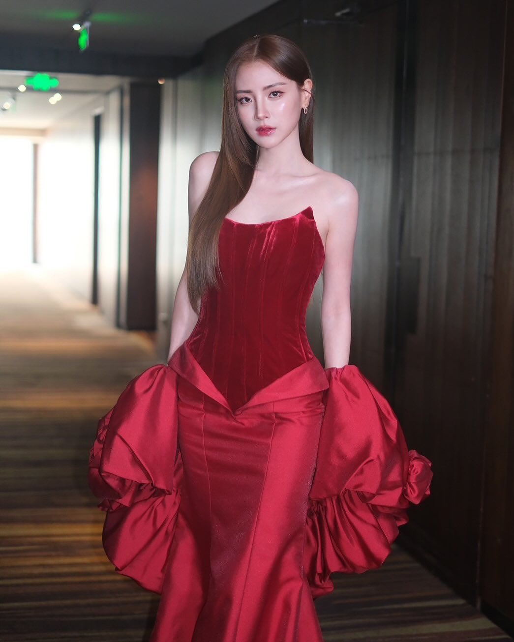 ใบเฟิร์น พิมพ์ชนก รับรางวัลที่จีน