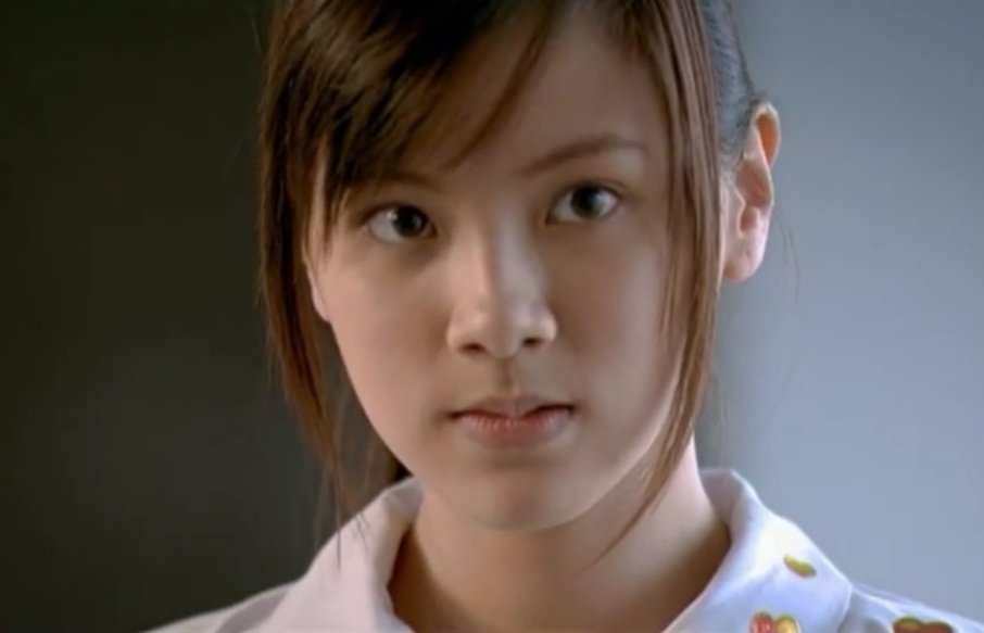 ใบเฟิร์น พิมพ์ชนก รับรางวัลที่จีน